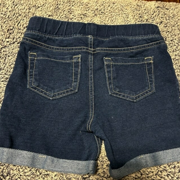 Denmin shorts little girls size 5T - Picture 2 of 3